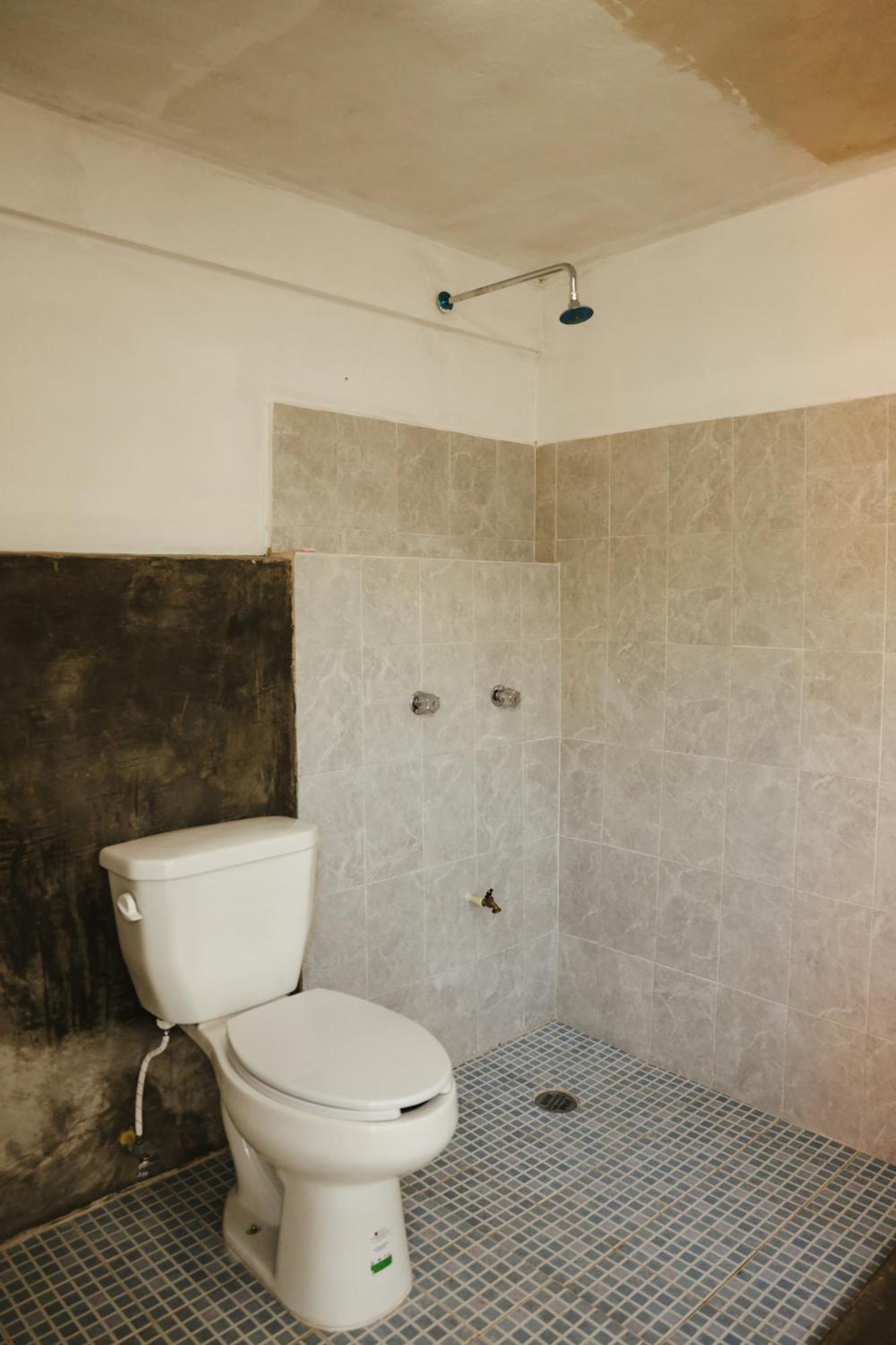 Hostal Casa Cucu - Wifi, Hot Water, Ac, Free Water Refill - Stay 3 Nights Or More And Get 1 Day Free Bikes & 1 Free Laundry Wash Valladolid  Exterior photo